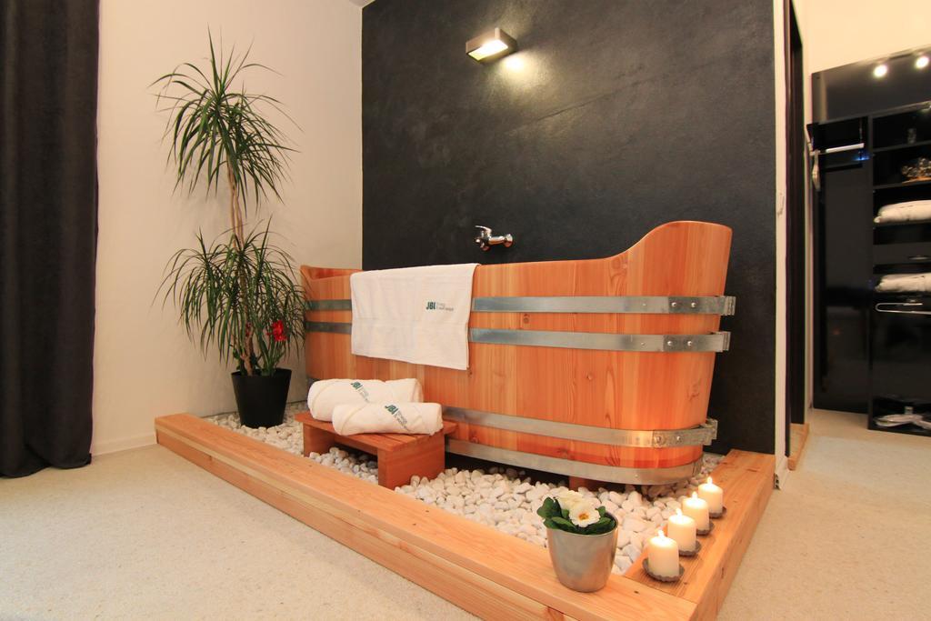 Jbi Wellness Hotel Kolín Room photo